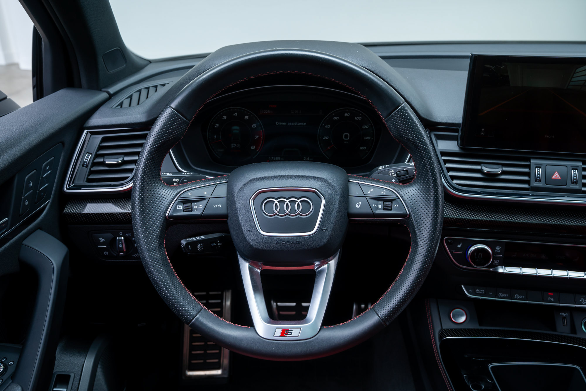 Used 2023 Audi SQ5 Premium Plus w/ Premium Plus Package AWD/4WD image 12