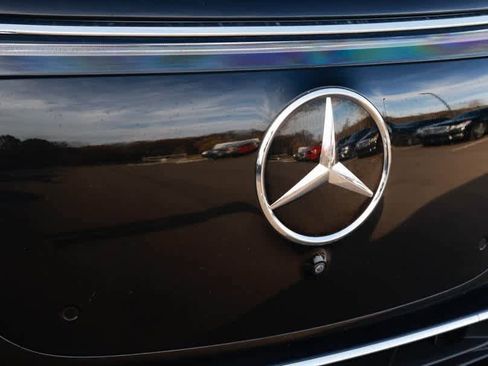 Certified 2023 Mercedes-Benz EQS 580 4MATIC SUV image 8