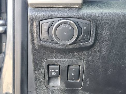 Used 2020 Ford F150 Lariat AWD/4WD image 16