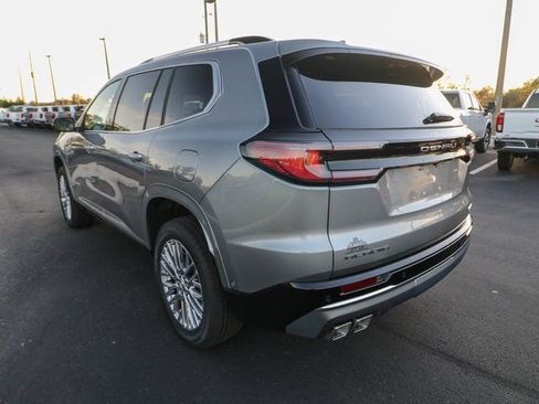 New 2026 GMC Acadia Denali w/ Super Cruise Package image 7