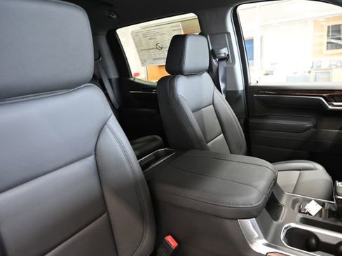 New 2026 GMC Sierra 1500 Elevation w/ Elevation Premium Package image 11