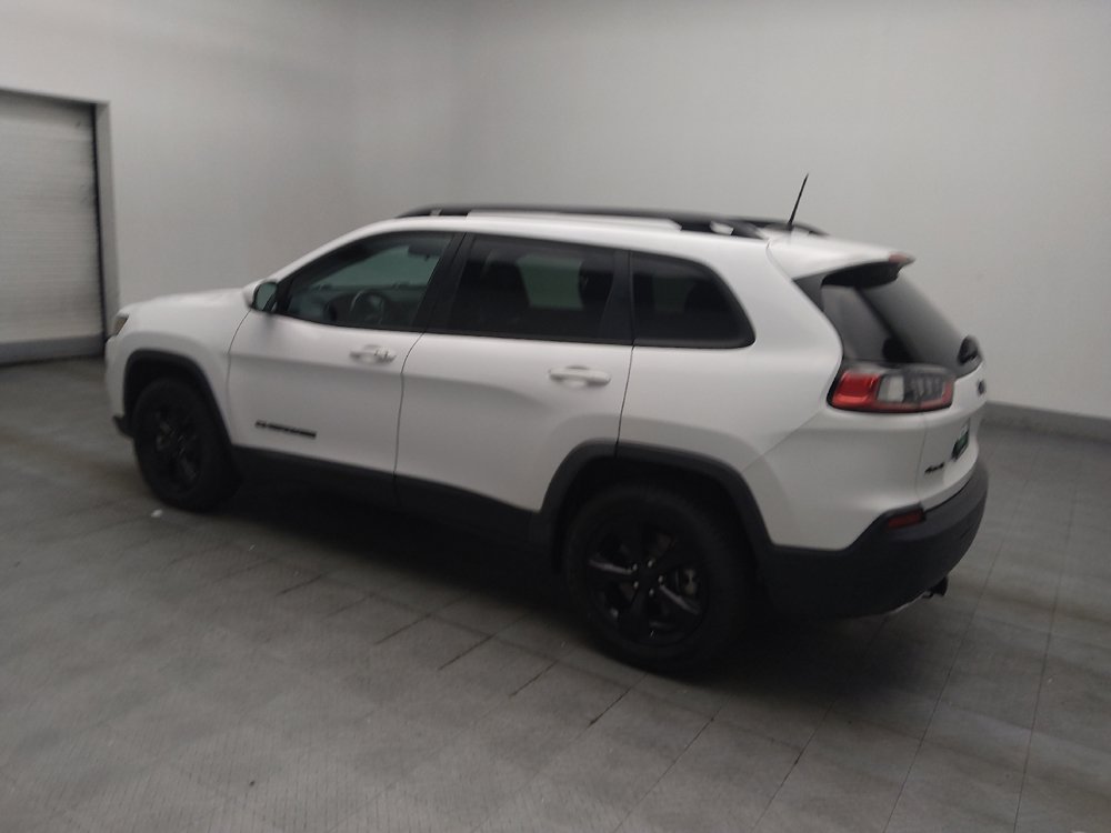 Used 2020 Jeep Cherokee Latitude Plus AWD/4WD image 3