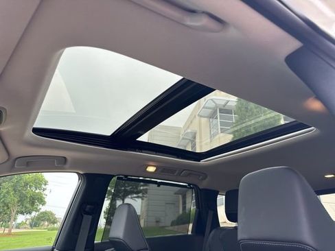Used 2023 INFINITI QX60 Luxe w/ Cargo Package AWD/4WD image 10