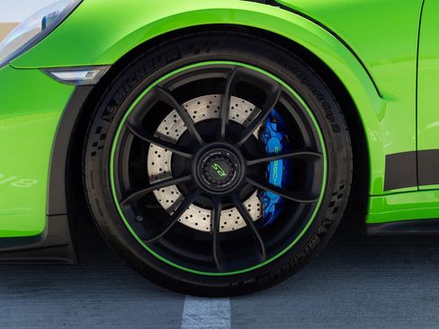 Used 2019 Porsche 911 GT3 RS RWD image 12