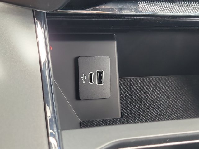 New 2026 Ford F150 Lariat RWD image 27