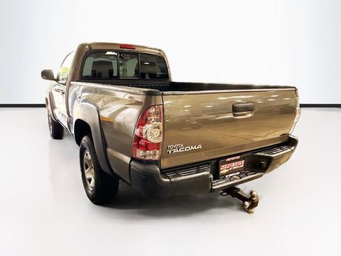 Used 2011 Toyota Tacoma 4x4 Regular Cab image 8
