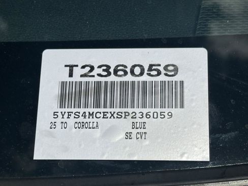Used 2025 Toyota Corolla SE w/ Convenience Package FWD image 15
