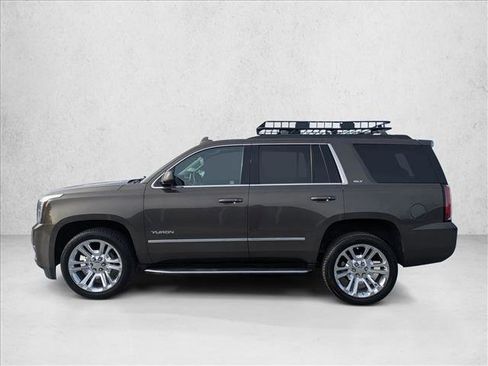 Used 2019 GMC Yukon SLT w/ Premium Edition image 9