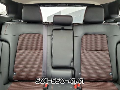 Used 2025 Nissan Kicks SR w/ SR Premium Package image 14