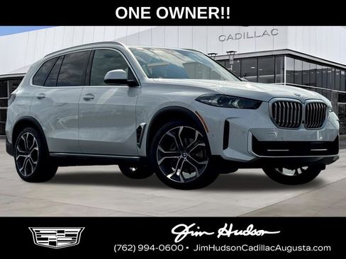 Used 2024 BMW X5 xDrive40i w/ Parking Assistance Package AWD/4WD image 1