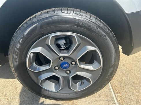 Used 2021 Ford EcoSport S FWD image 29