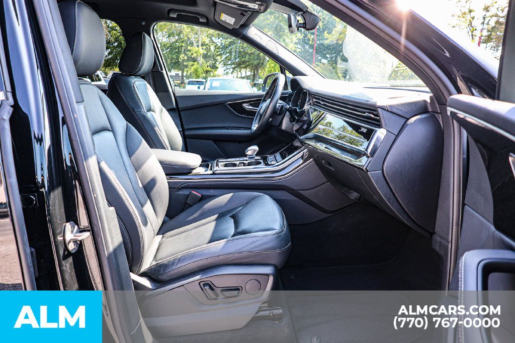 Used 2025 Audi Q7 3.0T Premium Plus AWD/4WD image 21