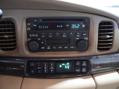 Used 2005 Buick Le Sabre Limited w/ Celebration Edition Package FWD image 22