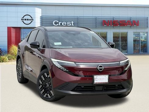 New 2026 Nissan Leaf Platinum+ w/ Cargo Package (Platinum+) FWD image 1