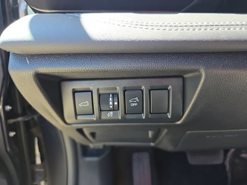 Used 2024 Subaru Outback Limited AWD/4WD image 13