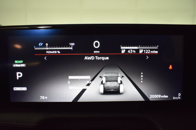 Used 2024 Nissan Ariya AWD image 28