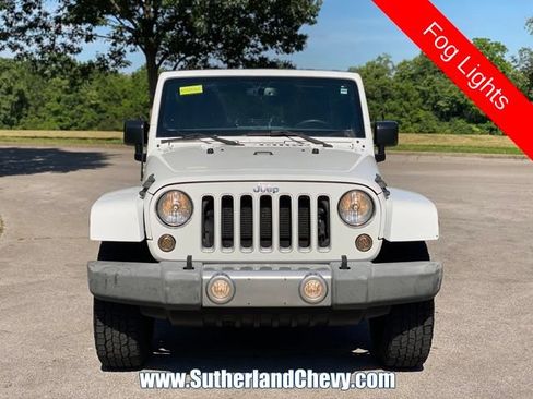 Used 2016 Jeep Wrangler Unlimited Sahara AWD/4WD image 2