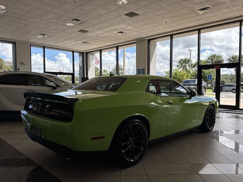Used 2023 Dodge Challenger R/T Scat Pack w/ Plus Package RWD image 2