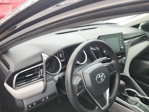 Used 2024 Toyota Camry LE image 10