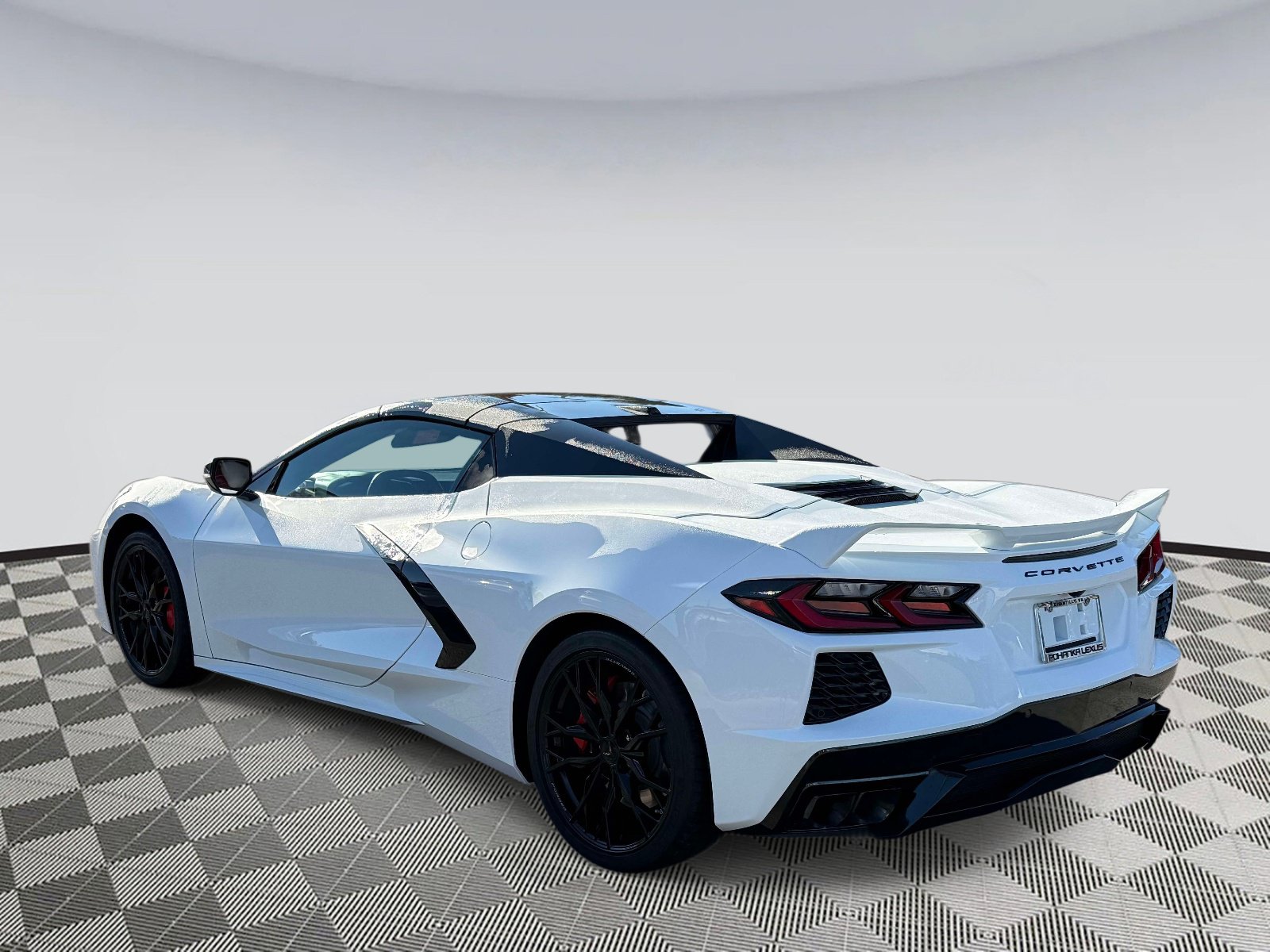 Used 2024 Chevrolet Corvette Stingray Premium Conv w/ Z51 Performance Package RWD image 4
