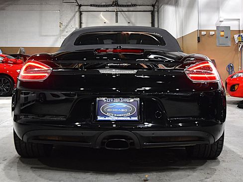 Used 2016 Porsche Boxster image 7