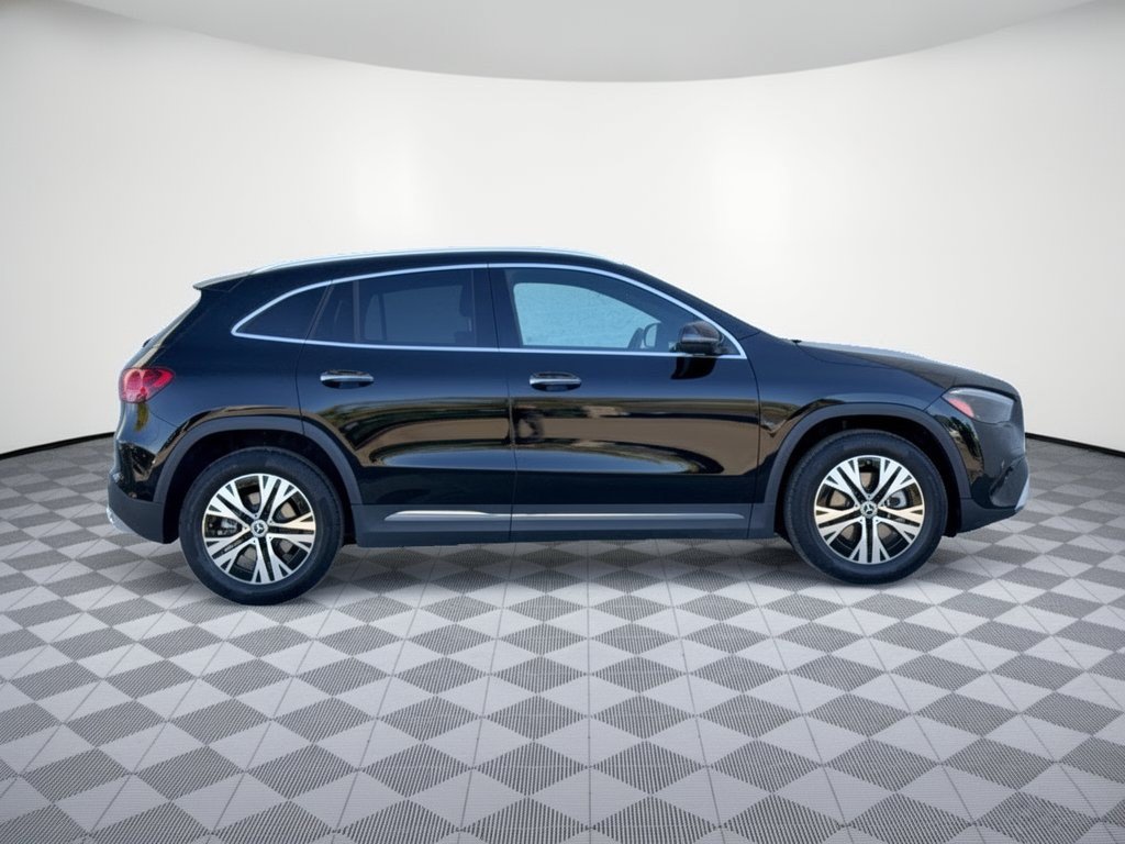 Certified 2025 Mercedes-Benz GLA 250 image 8