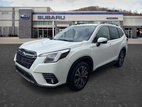 Used 2022 Subaru Forester Limited w/ Popular Package #2 AWD/4WD image 1