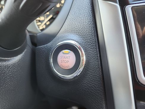 Used 2018 Nissan Altima 2.5 SR FWD image 6