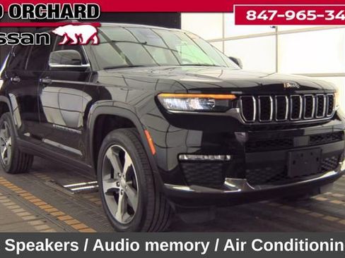 Used 2023 Jeep Grand Cherokee L Limited AWD/4WD image 2