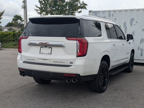 Used 2021 GMC Yukon XL Denali AWD/4WD image 5