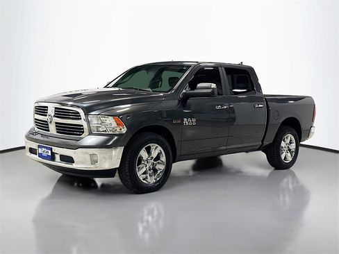Used 2017 RAM 1500 Big Horn image 3