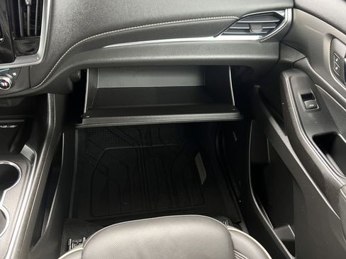 Used 2024 Chevrolet Traverse Premier w/ Redline Edition image 39