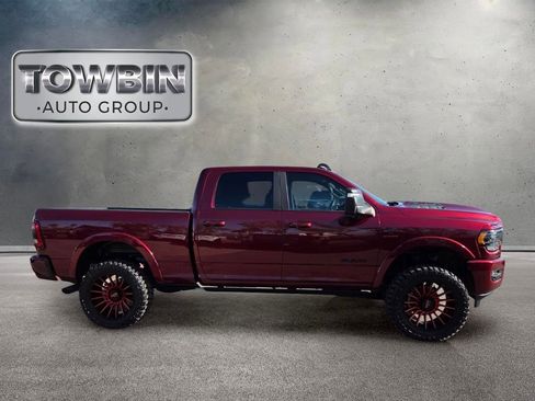 Used 2024 RAM 2500 Limited AWD/4WD image 3