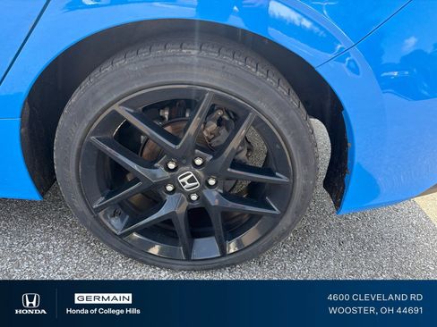 Used 2023 Honda Civic Sport image 10