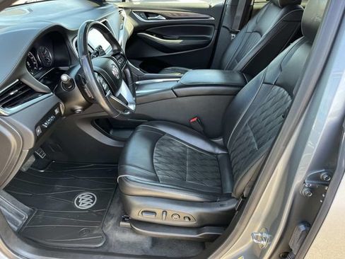 Certified 2023 Buick Enclave Avenir w/ Avenir Technology Package AWD/4WD image 28