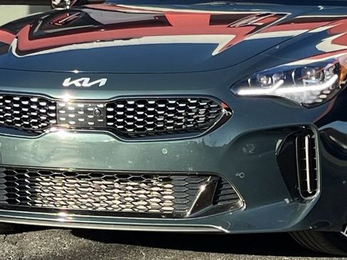 Used 2023 Kia Stinger GT2 image 3