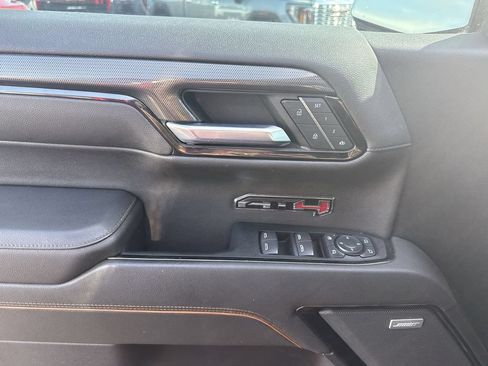 Used 2022 GMC Sierra 1500 AT4 w/ AT4 Preferred Package AWD/4WD image 29