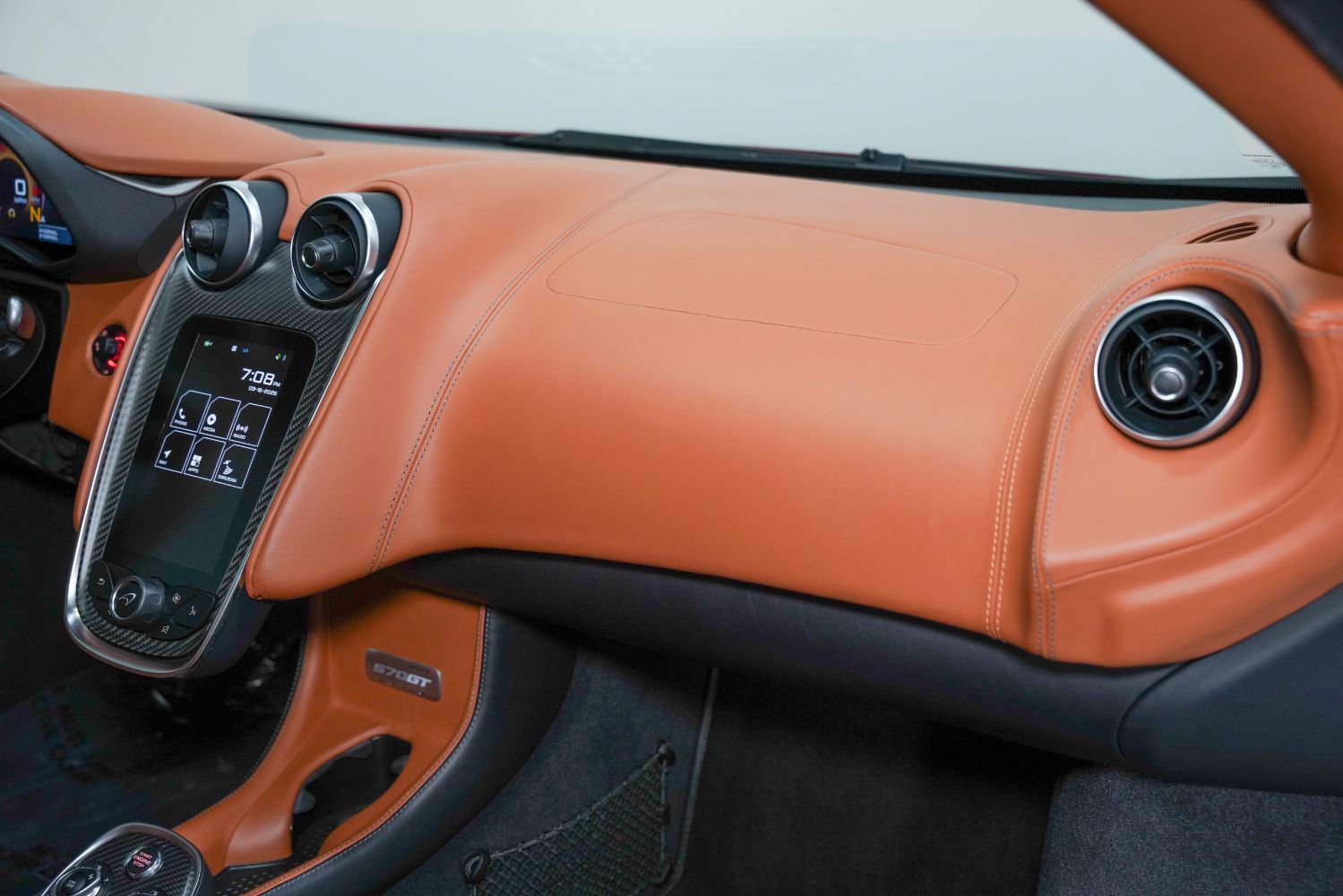Used 2017 McLaren 570S RWD image 35