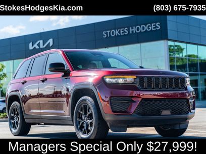 Used 2024 Jeep Grand Cherokee Altitude