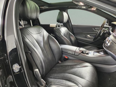 Used 2019 Mercedes-Benz S 450 Sedan image 25