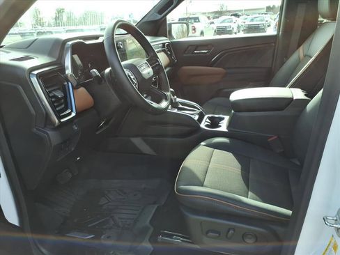 Used 2024 GMC Canyon AT4 w/ Canyon Safety Plus Package image 13