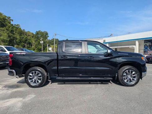 Certified 2026 Chevrolet Silverado 1500 LT AWD/4WD image 3