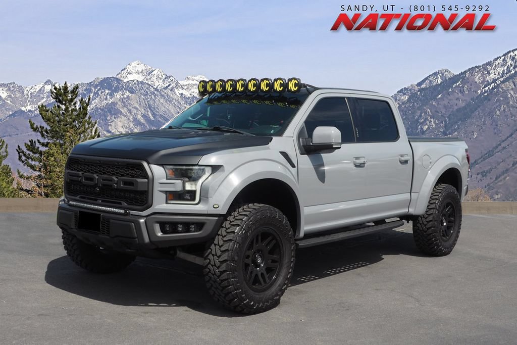 Used 2018 Ford F150 Raptor w/ Equipment Group 802A Luxury AWD/4WD image 1
