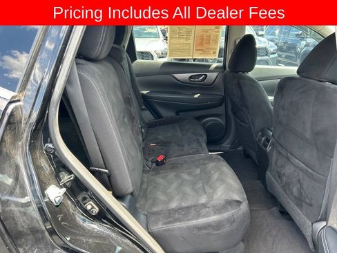 Used 2014 Nissan Rogue SV FWD image 18
