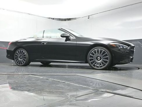 New 2026 Mercedes-Benz CLE 300 4MATIC Cabriolet image 31