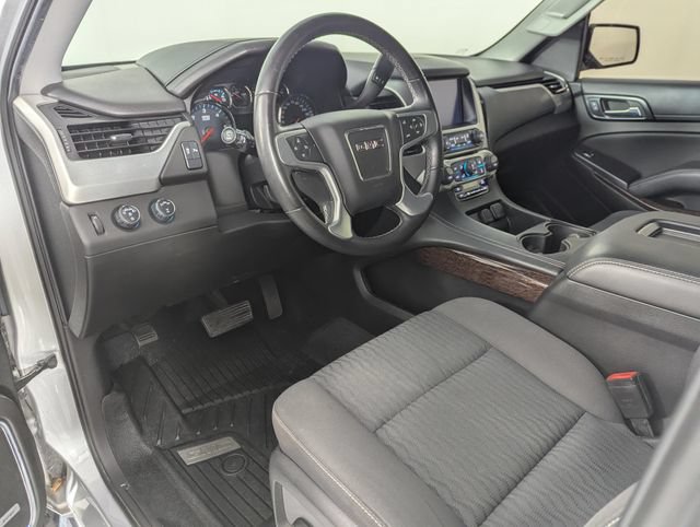 Used 2017 GMC Yukon SLE AWD/4WD image 15