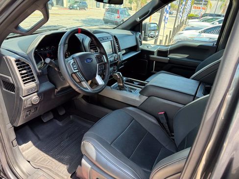 Used 2019 Ford F150 Raptor w/ Equipment Group 802A Luxury AWD/4WD image 22