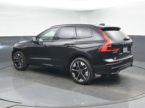 New 2026 Volvo XC60 T8 Plus w/ Protection Package Premier AWD/4WD image 7