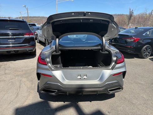 Used 2020 BMW M850i xDrive Coupe w/ M Carbon Exterior Package AWD/4WD image 8