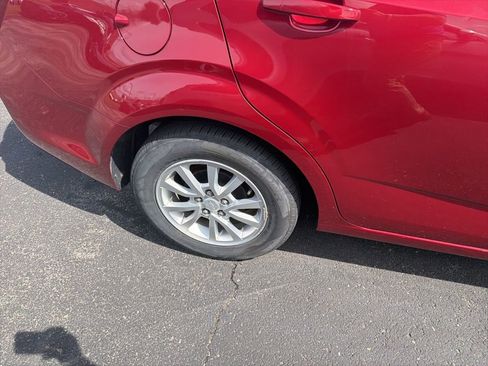 Used 2019 Chevrolet Sonic LT w/ Convenience Package image 3